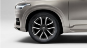 Vasarinių ratų komplektas su padangomis XC90, R20 5-Double Spoke Matt Tech Black Diamond Cut