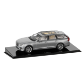 V90 modeliukas 1:43