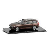 Volvo V60 modeliukas 1:43, rudos spalvos